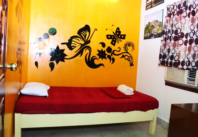 Single Room – Thiruvannamalai