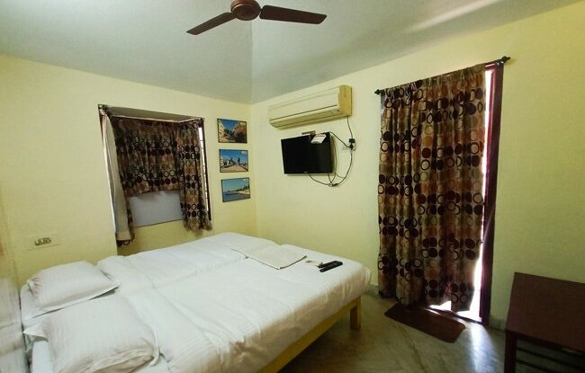 elements hostel guesthouse chennai twin room pondicherry