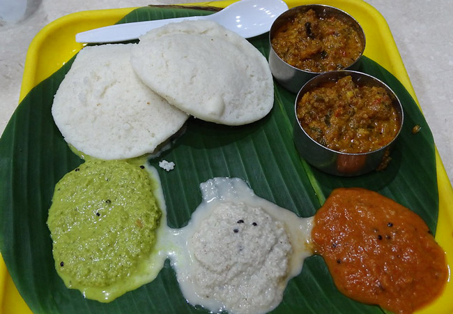 what to eat and drink in chennai idli